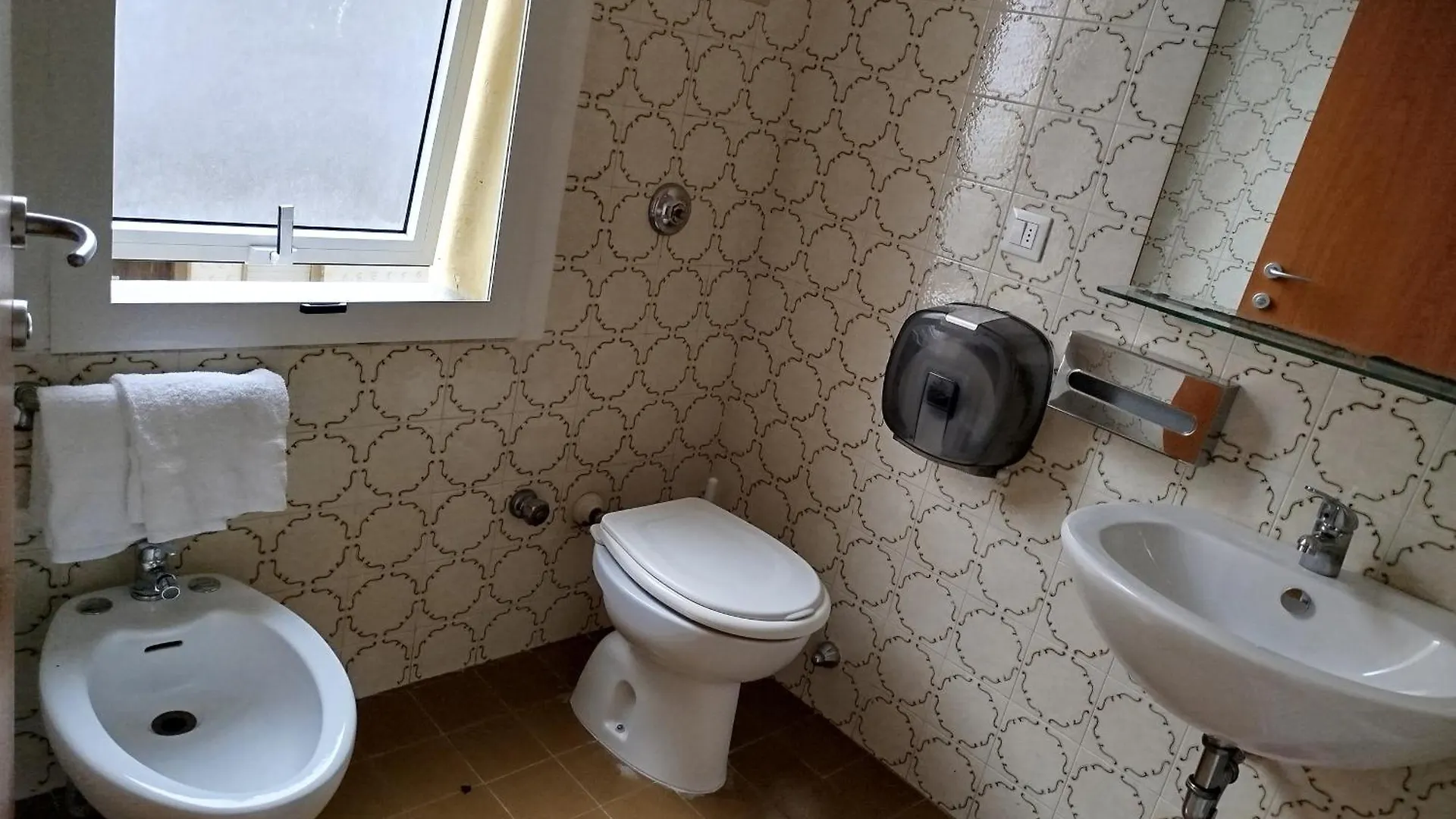 Hotel Silva Frontemare Τζεσόλο Λίντο