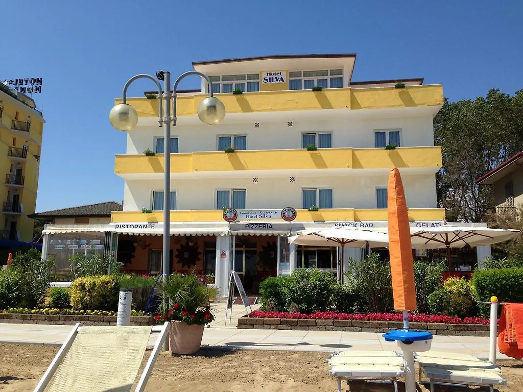 Hotel Silva Frontemare Τζεσόλο Λίντο 2*,  Ιταλία