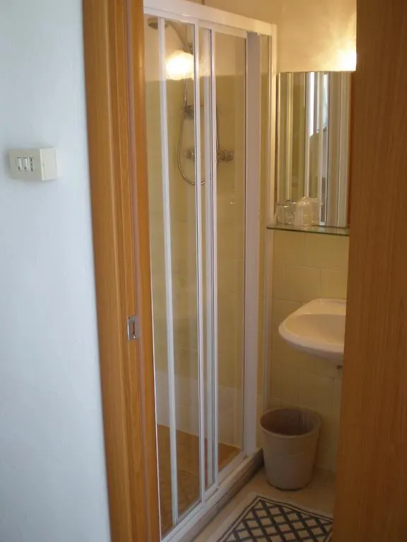 Hotel Silva Frontemare Lido di Jesolo 2*,